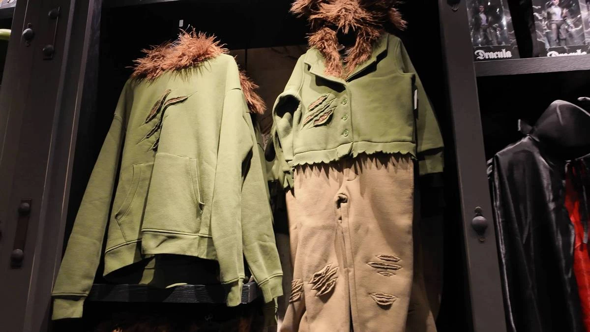 Epic Universe Wolfman costume.webp