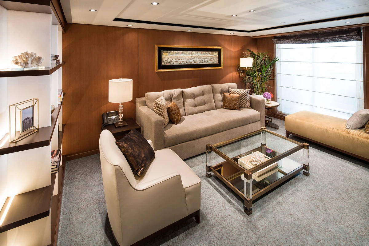 Holland America Pinnacle Suite.webp