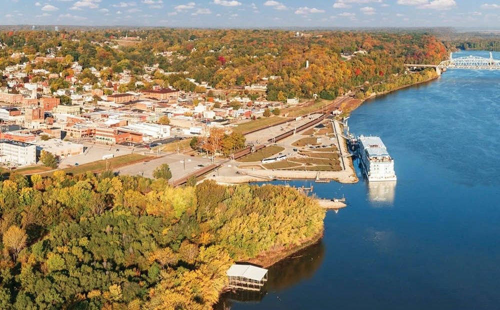 American Cruise Lines Mississippi.webp