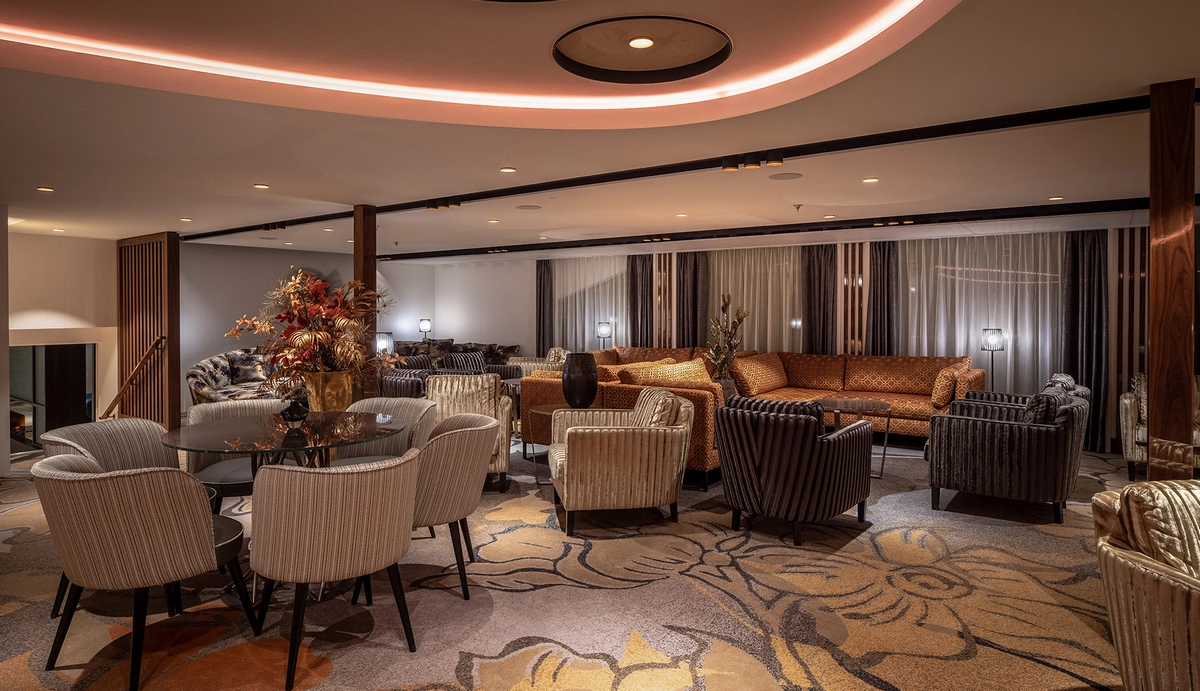 AmaWaterways Main Lounge.webp
