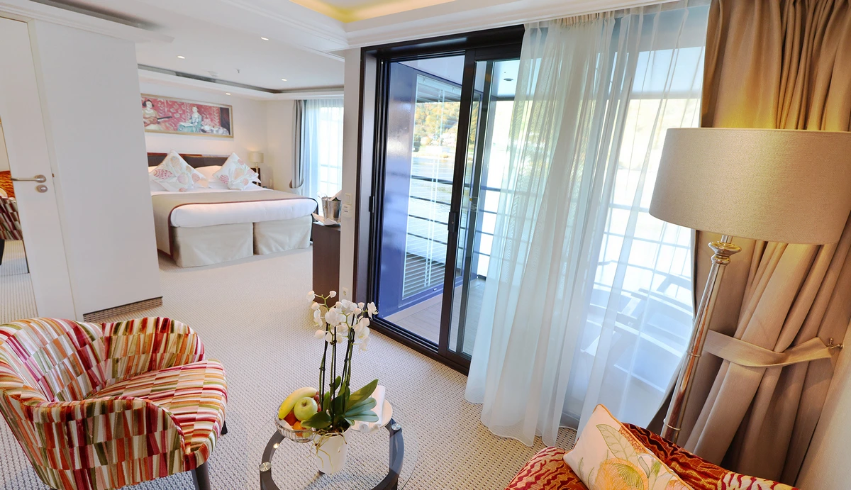 AmaWaterways Suite.webp