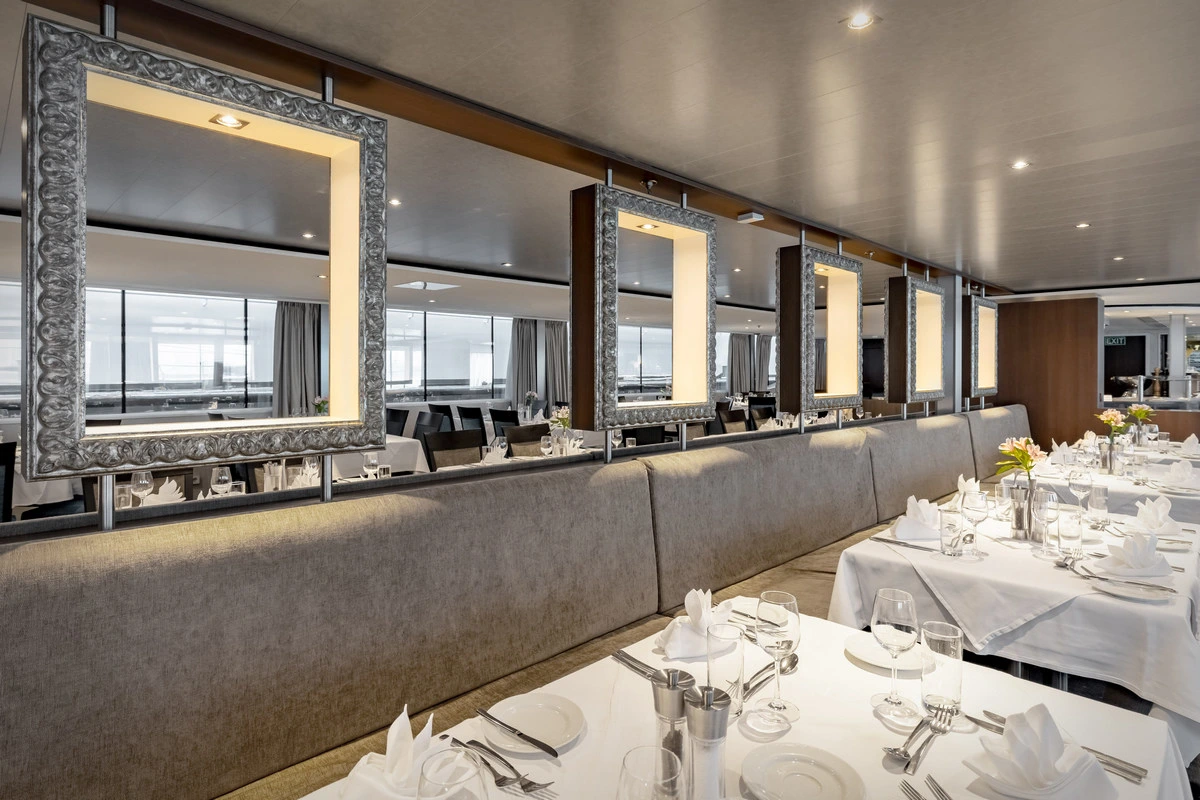 A-ROSA Cruises Restaurant.webp