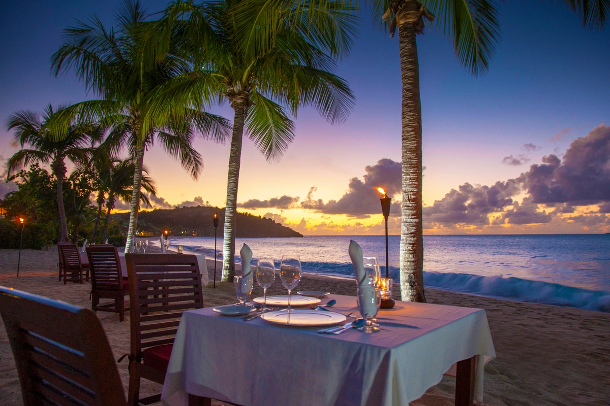 Elite-Island-Resorts-Galley-Bay-Restaurant.webp