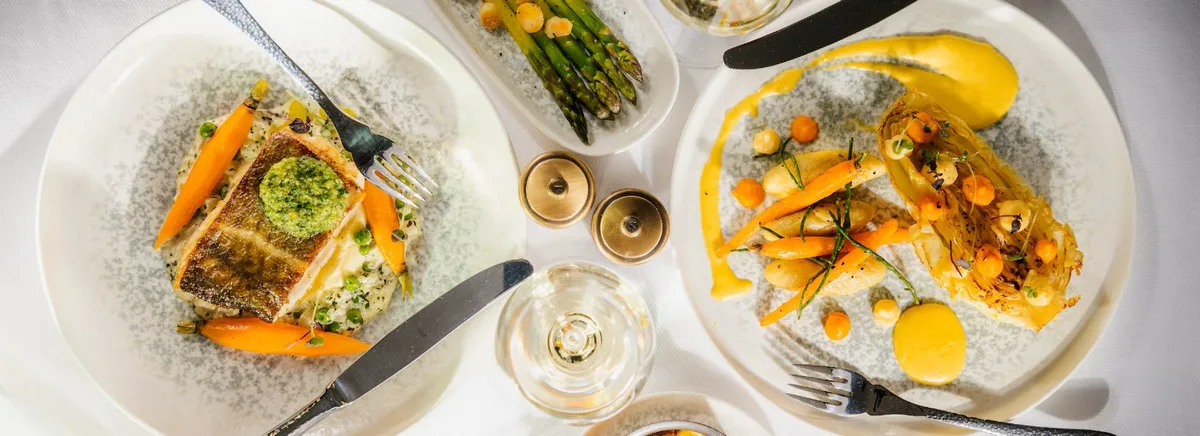 Cunard Cruise Line Dining.webp