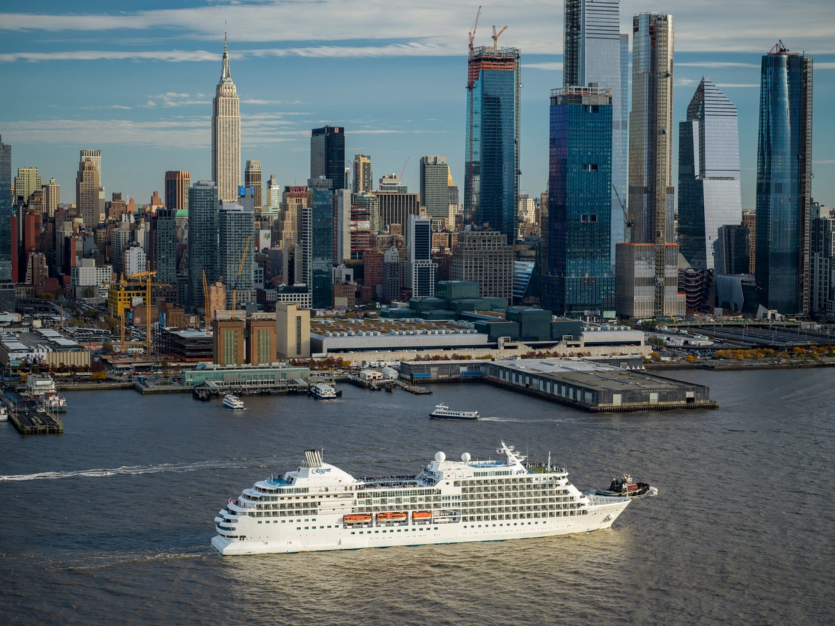 Regent Seven Seas New York.webp