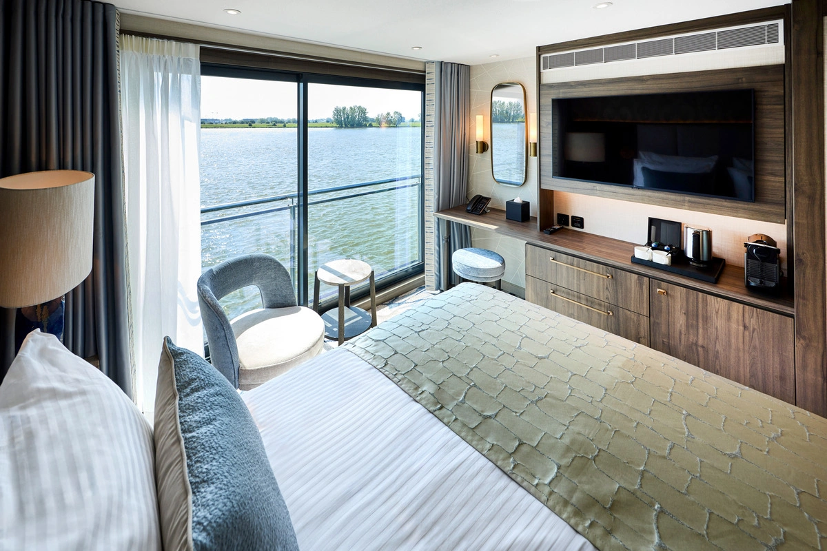 VIVA Cruises Balcony Cabin.webp