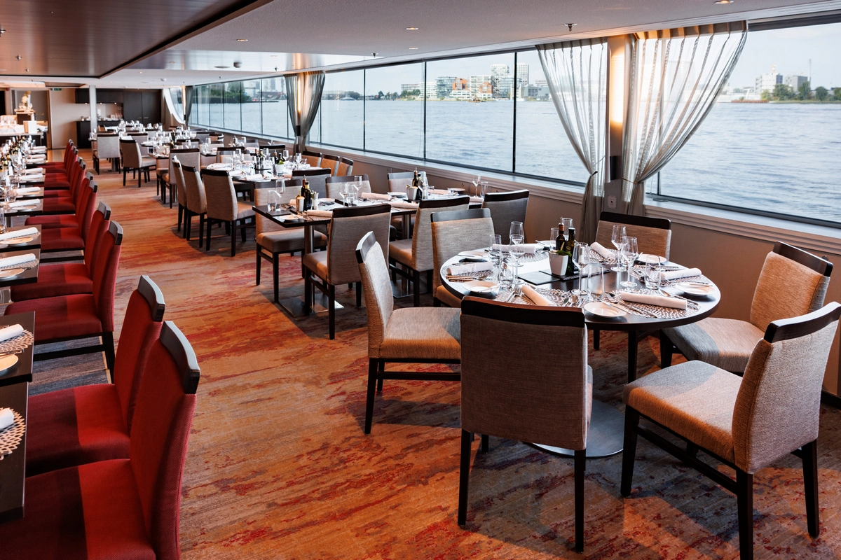 Avalon Waterways Dining Room.webp