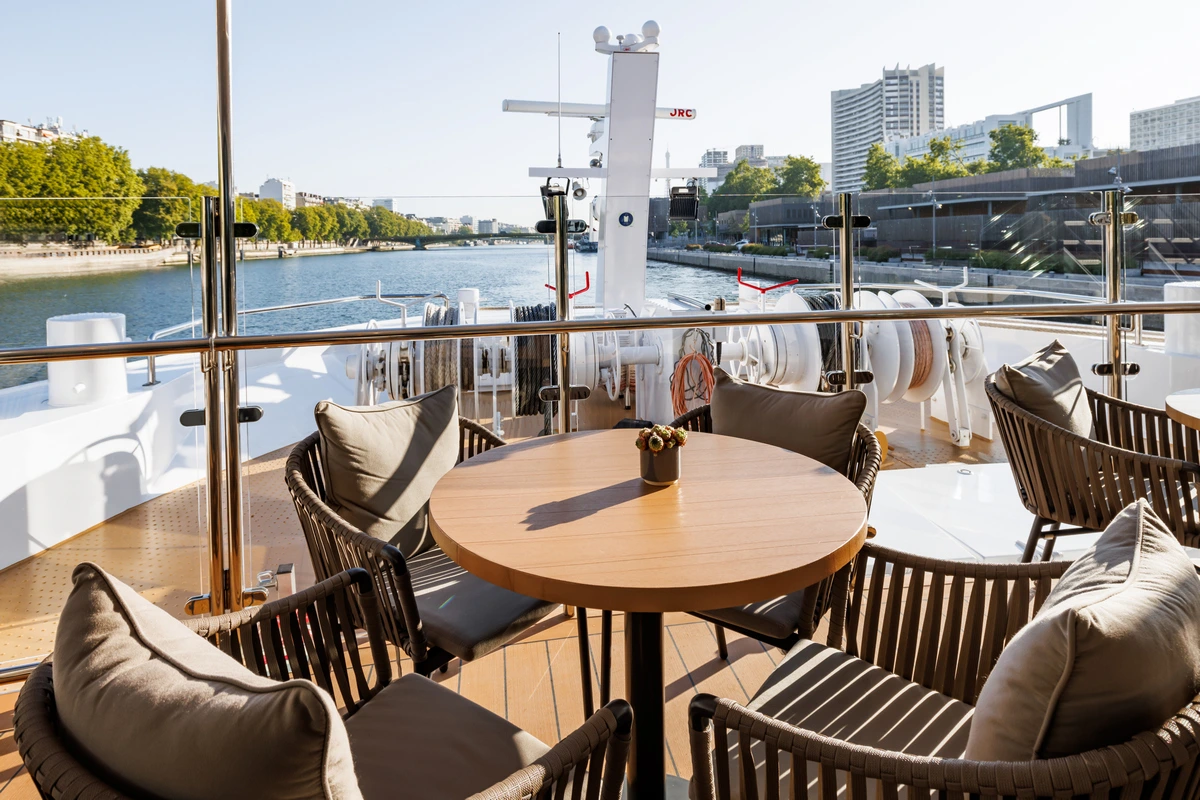 Avalon Waterways Observation Lounge.webp