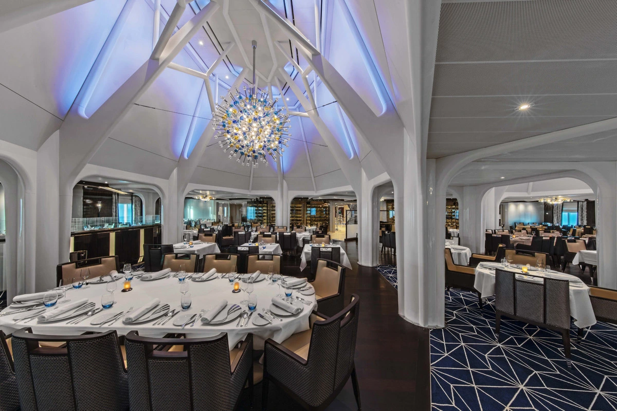 Seabourn Cruise Line The Restaurant 2.webp