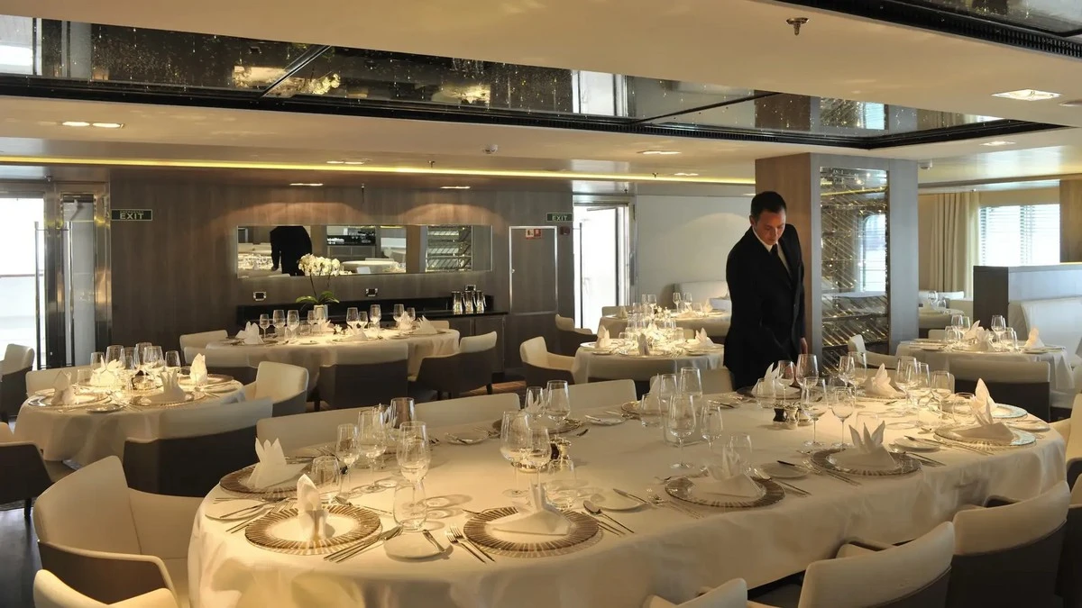 Ponant Cruises Restaurant.webp