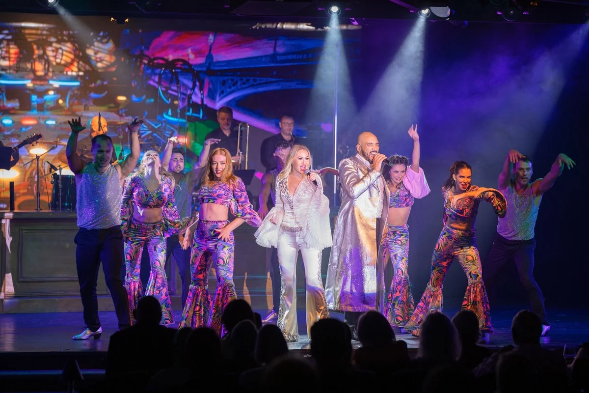 Crystal Cruises Club Nights Show.webp