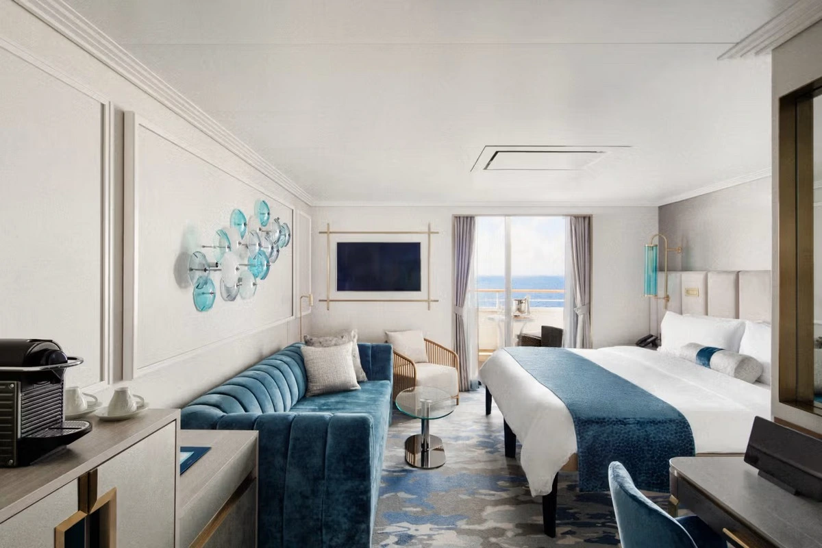 Crystal Cruises Suite.webp