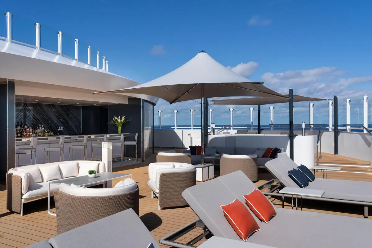 Ritz-Carlton Yacht Observation Terrace.webp