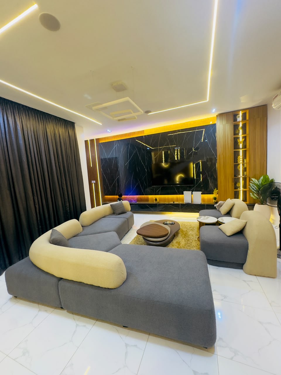 Eze palace , shortlet in Ajah, Lagos