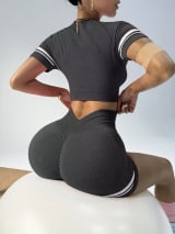 Women Seamless 2 Piece Workout Outfit, Striped Short Sleeve Crop Top & High Waist Butt Lifting Biker Shorts Set, Breathable Stretchy Yoga Gym Fitness Activewear - Image 19