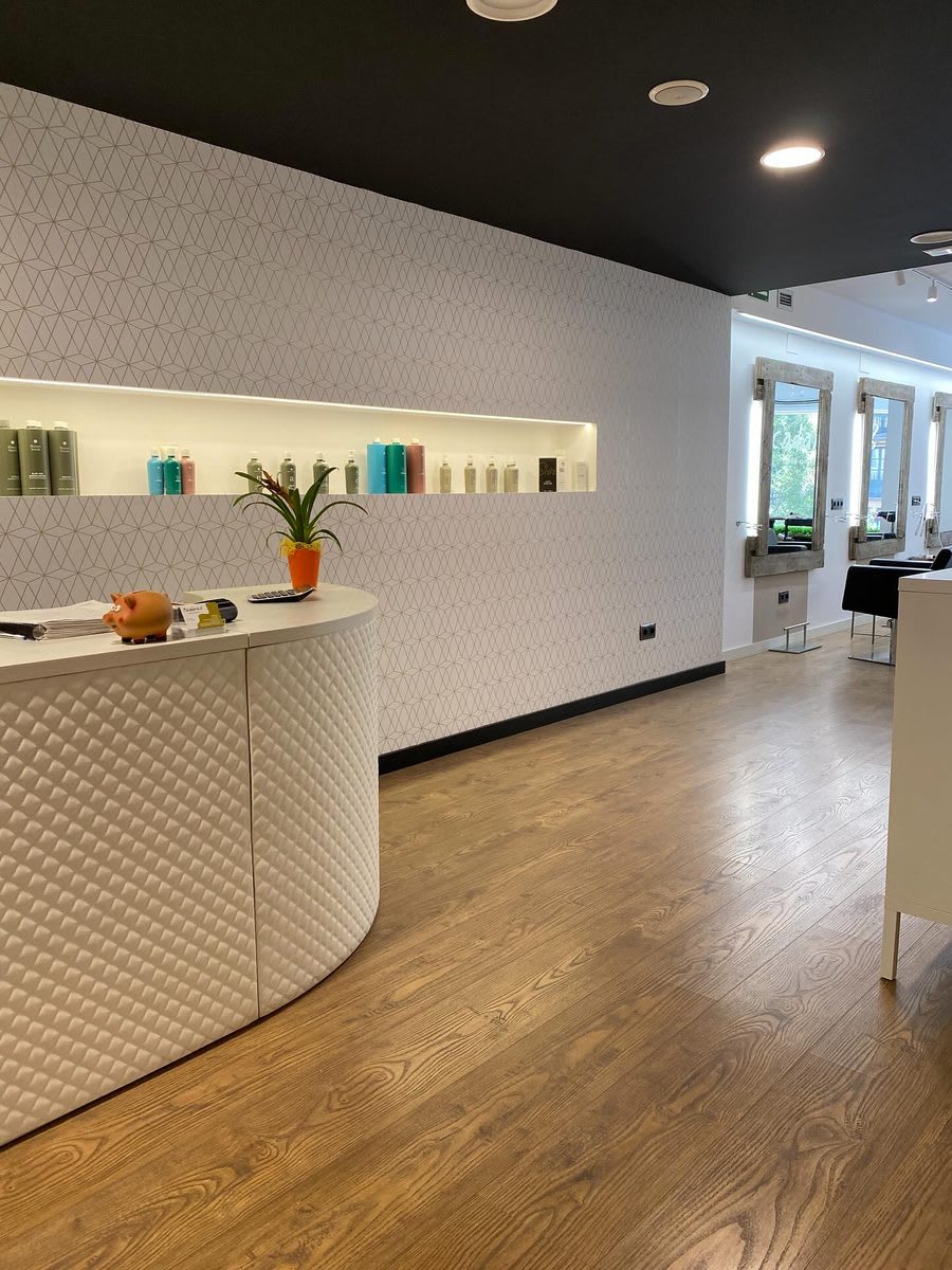 Recepció perruqueria natural Macadàmia Vic