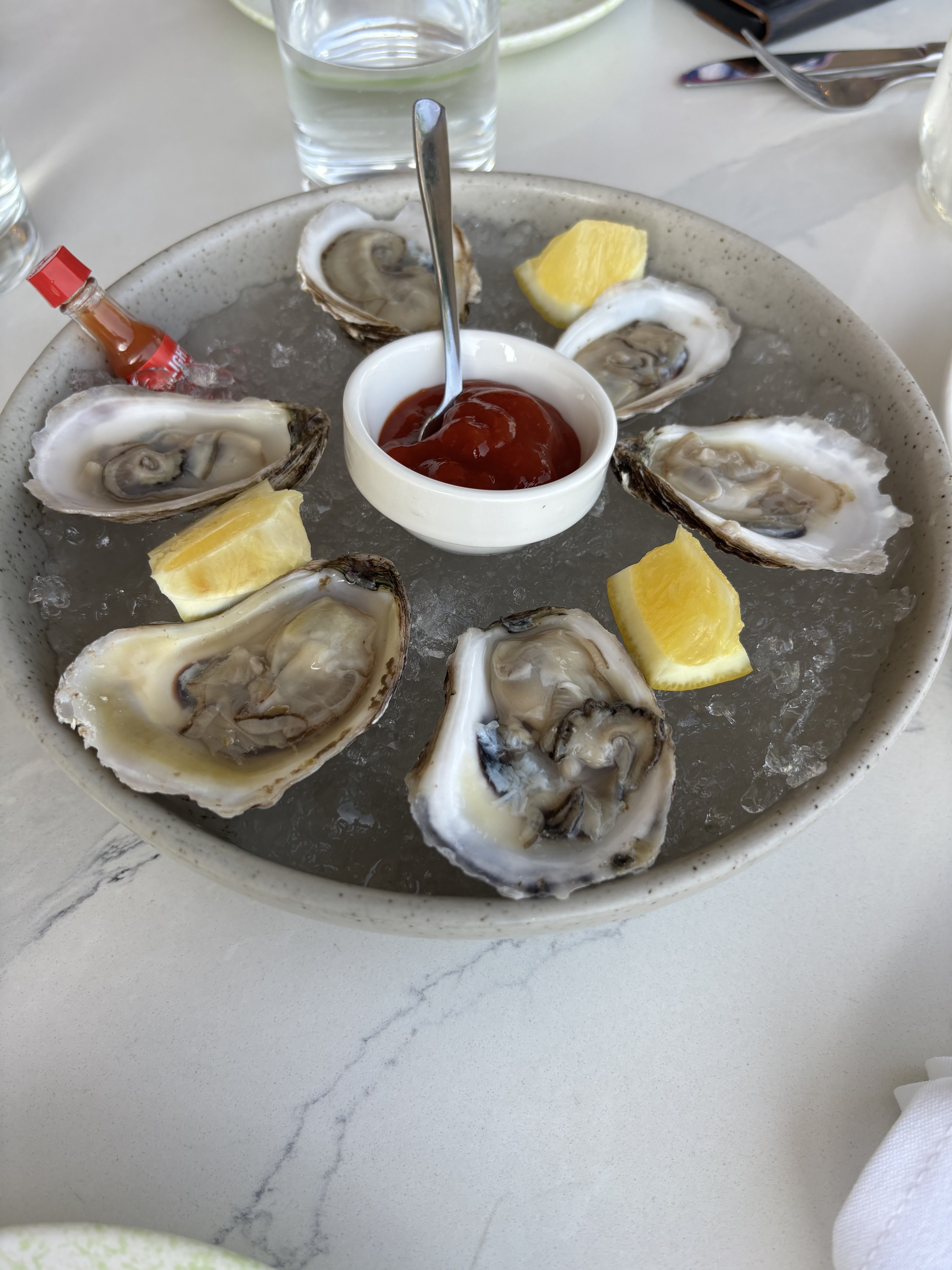 Half-dozen oysters