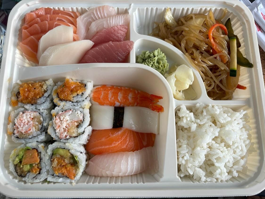 The L4 lunch set, most of the sushi lunch sets go for about $15