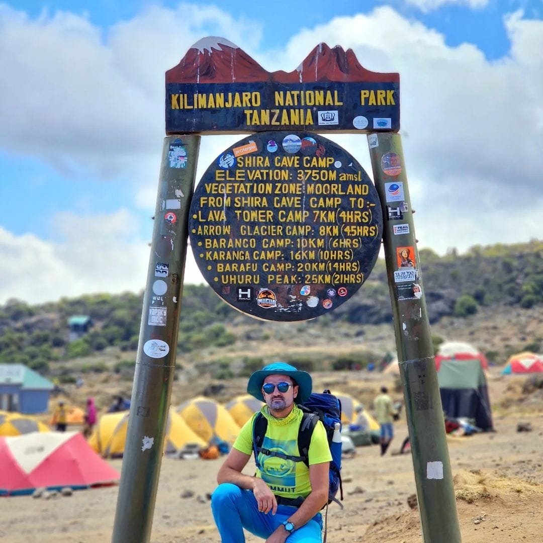 Trekkers hiking through Barranco Valley on the Machame Route