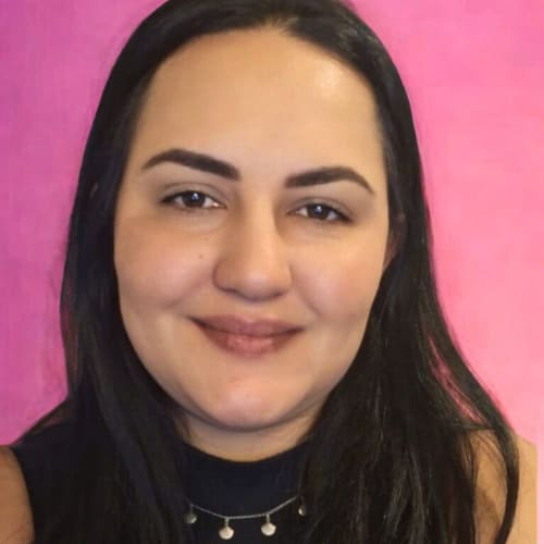 Teacher Mariana Cruz