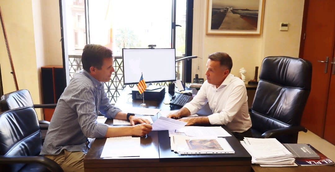 Burriana impulsa proyectos clave mediante la firma de un crédito de más de 1 millón de euros