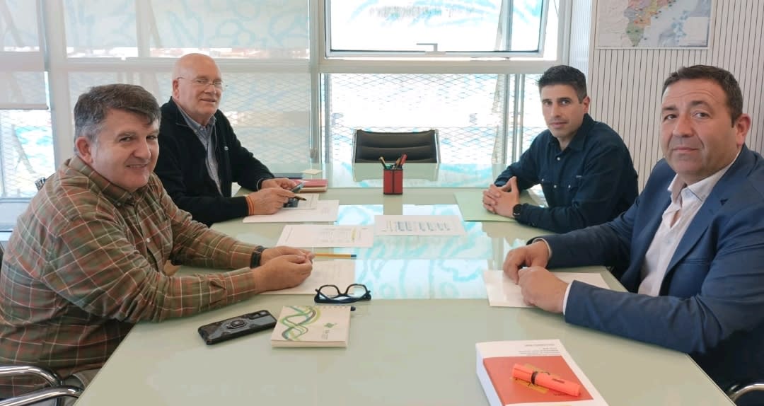 Lucena y Figueroles logran que el Consell aplique un cambio de horarios en el transporte a l’Alcora para atender la demanda de los vecinos.