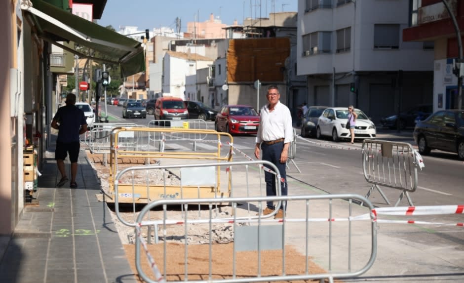 Burriana renueva la Ronda Pere IV para mejorar el abastecimiento, la accesibilidad, el arbolado