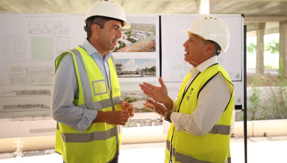 Carlos Mazón: “Cumplimos con los proyectos estratégicos que merece Burriana como el nuevo IES Jaume I y el Consultorio Auxiliar del Puerto
