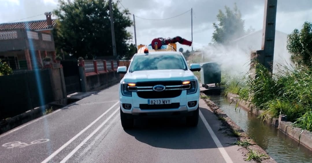 Almassora activa un plan de choque para frenar la plaga de mosquitos tras las últimas lluvias