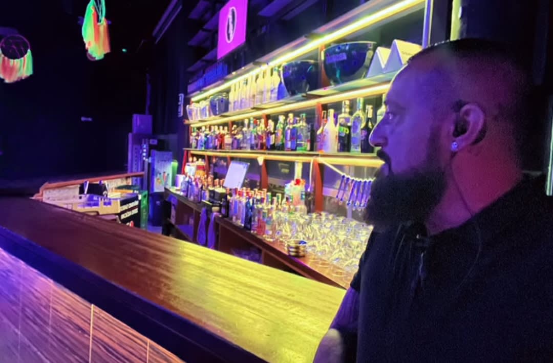 Noche sin sobresalto, salvo los clásicos de siempre con Santi Marín