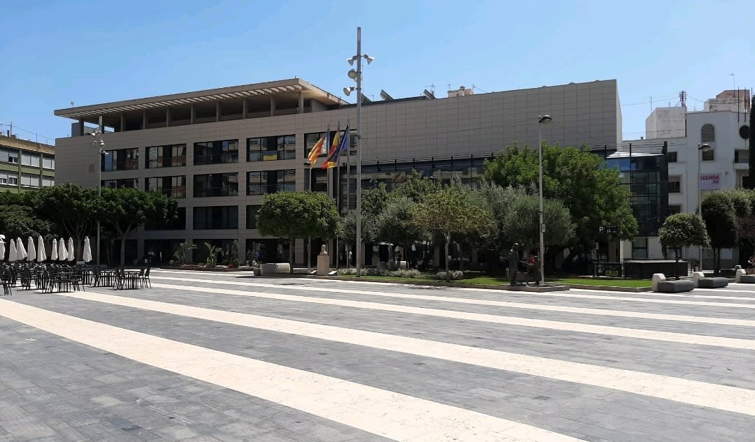 Almassora destina cerca de 400.000 euros al reasfaltado y arreglo de baches para mejorar la seguridad vial