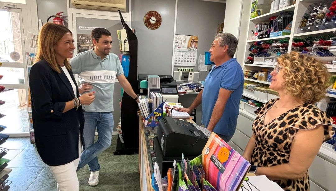 Almassora facilita la vuelta al cole a las familias con el cheque escolar para sufragar el material