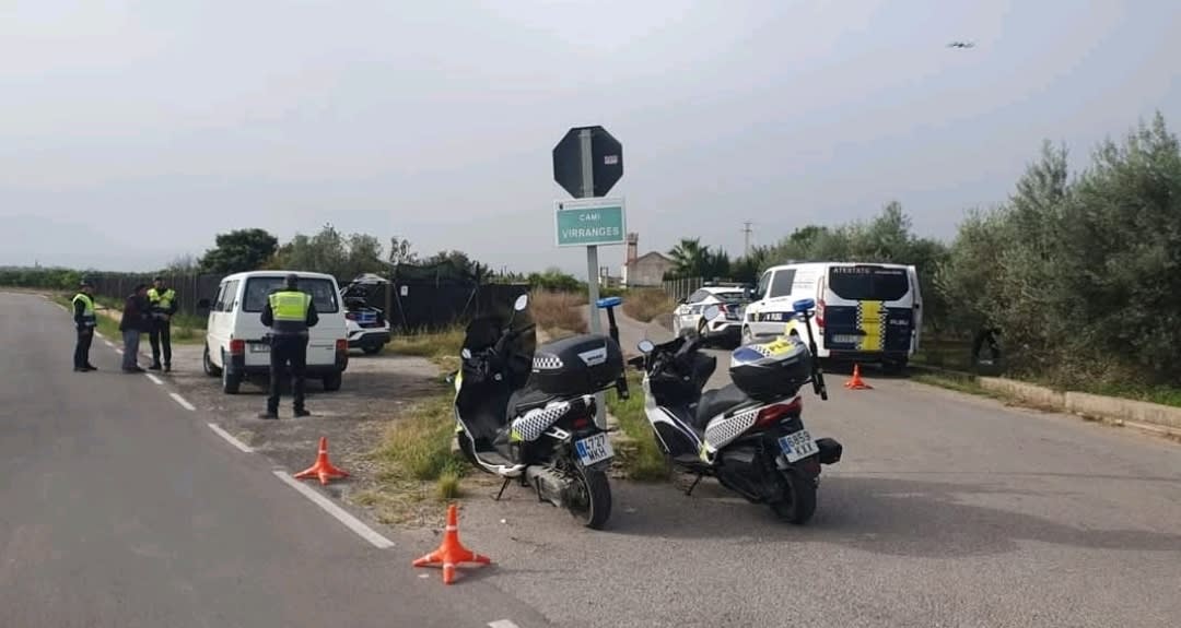 La Policía Local de Burriana intensifica la vigilancia contra las distracciones al volante en colaboración con la DGT