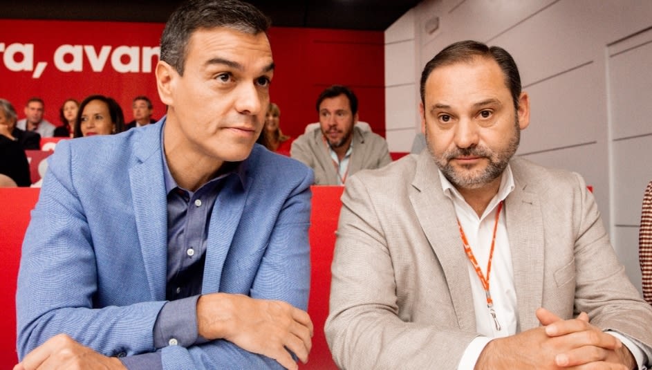 El PSOE admite pagos en efectivo por 127.000 euros a Ábalos y su equipo