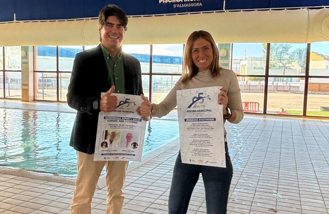 Almassora celebra el 25º aniversario de la piscina cubierta con hinchable acuático, una conferencia de los exdeportistas Corbalán y Del Corral y una ‘masterclass’ de ‘spinning’