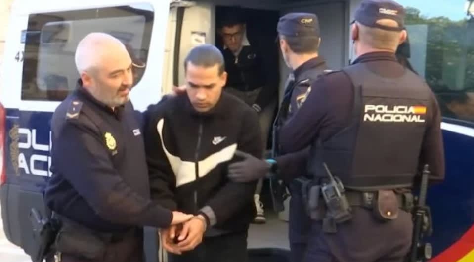 Piden prisión permanente para dos marroquíes por violar y degollar a una ex concejal del PP en Granada