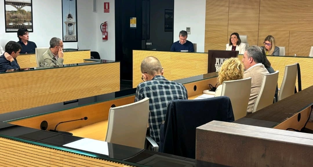 El pleno de Almassora analiza los avances realizados y los desafíos para el futuro en el debate sobre el estado del municipio