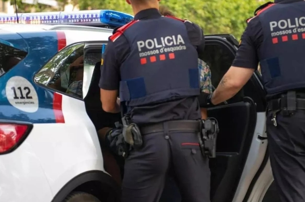 Un ladrón es cazado en casa ajena, sale de la cárcel y vuelve a robar al mismo sitio
