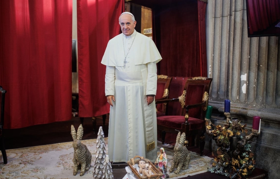 El estado del Papa sigue siendo «estable»: una radiografía de tórax confirma su evolución positiva