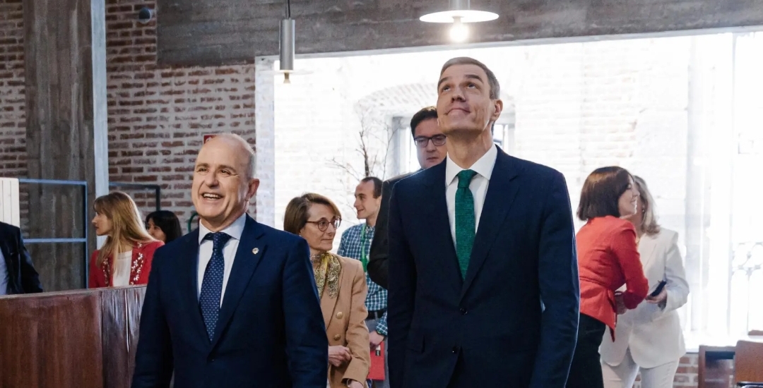 Sánchez Someterá a Votación en el Congreso la Creación de Universidades Online