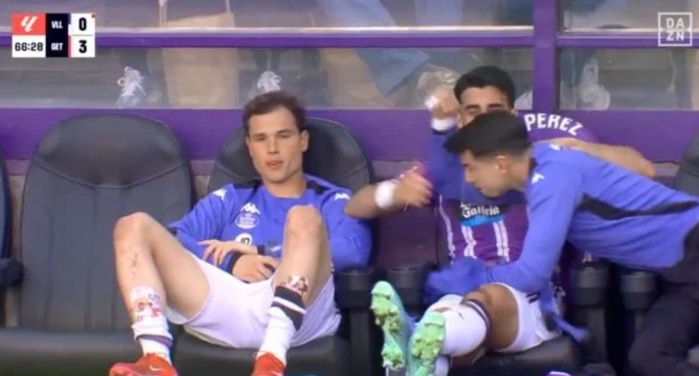 Máxima tensión en el Valladolid: Luis Pérez da un puñetazo a Latasa y el club les sancionará