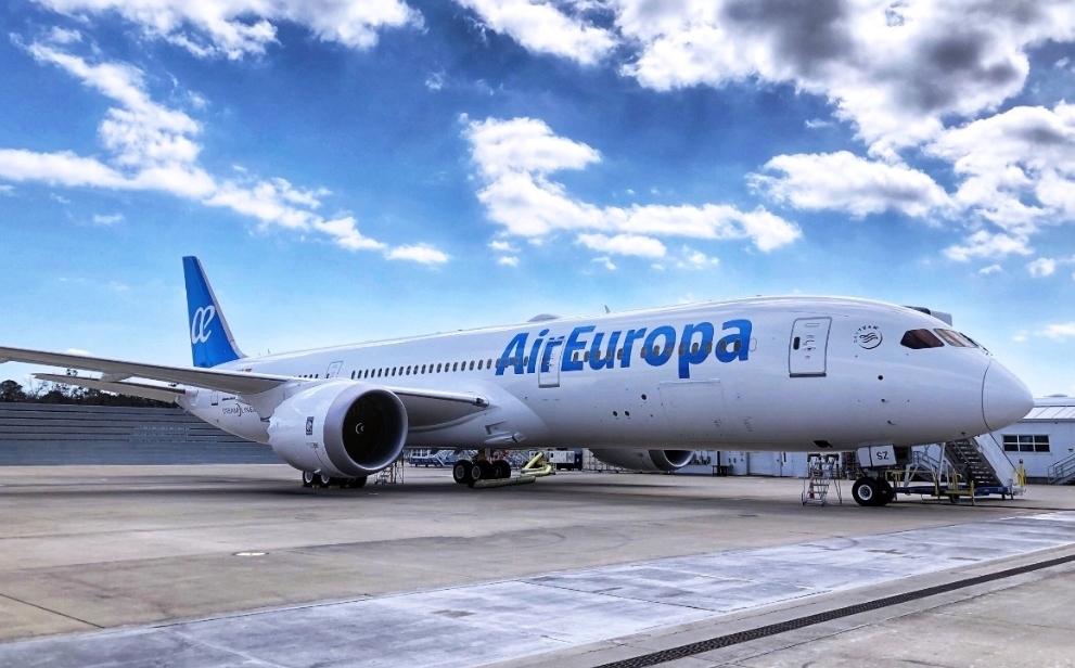 Air Europa niega trato de favor a Ábalos