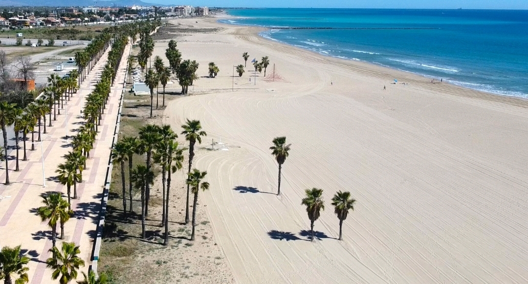 La playa del Grao de Burriana logra por primera vez la Bandera Azul