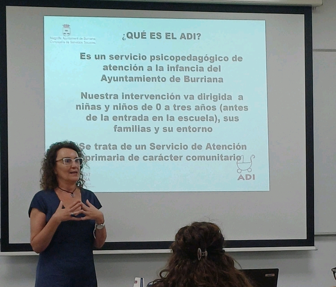 Burriana comparte su experiencia en atención temprana en una formación autonómica
