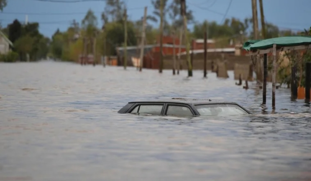 Inundaciones en Buenos Aires dejan más de 4.000 evacuados