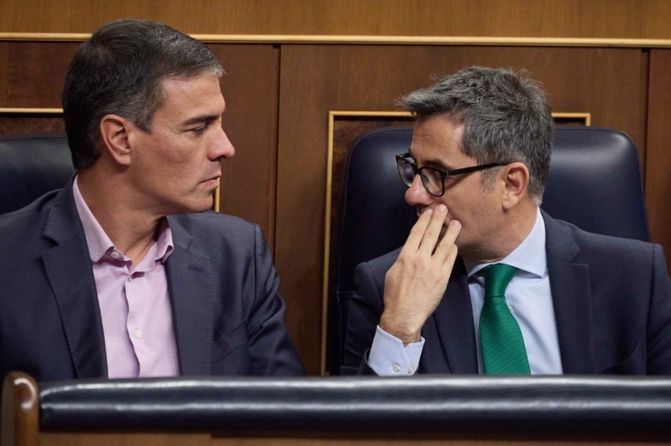 Sánchez cuadruplica en sólo seis años el número de funcionarios de «memoria histórica»