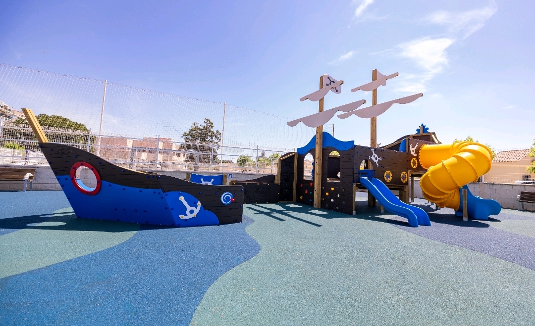Burriana finaliza las obras del parque infantil del Puerto