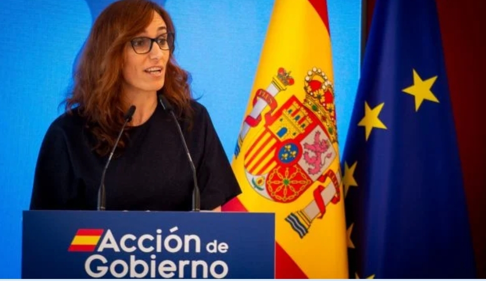 Mónica García deja sin tratamiento completo al 61% de los enfermos de tumores digestivos