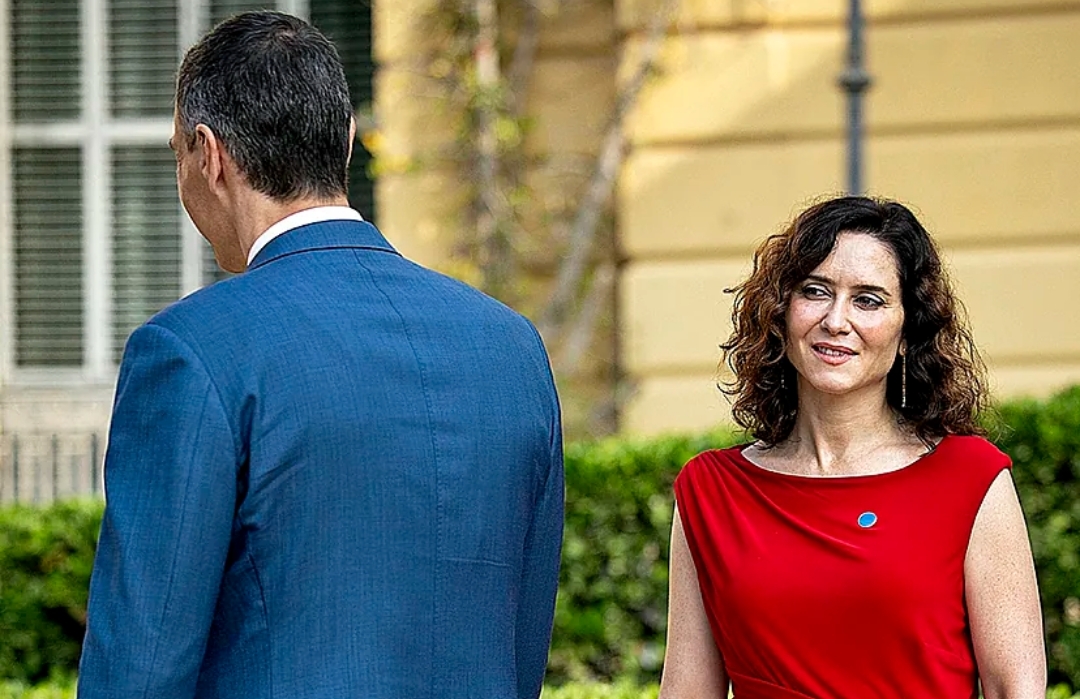 Los líderes autonómicos sentencian las Conferencias de Presidentes de Sánchez: "Esto no sirve para nada"