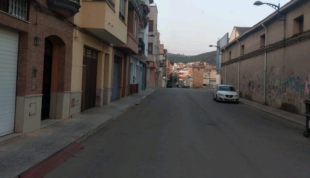 Vecinos de Les Coves denuncian la falta de presión en el suministro de agua potable desde 2024